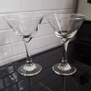 Pair of 2 Clear Glass Martini Glasses Stemmed Drinkwear Barware
